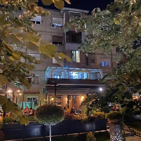 Veranda טיראנה